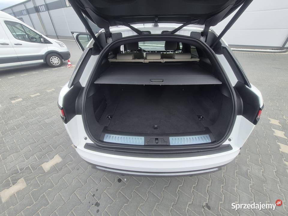 Syndyk sprzeda Range Rover Velar 20 MHEV MR20