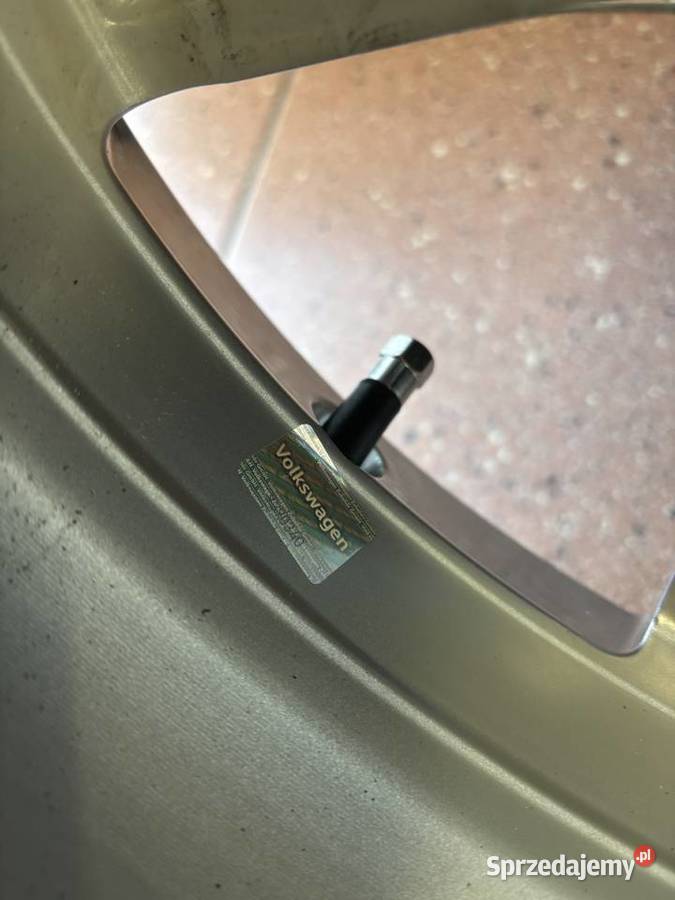 VW NOWE FELGI 15 NOWE OPONY KOMPLET WIELOSEZON Poznań