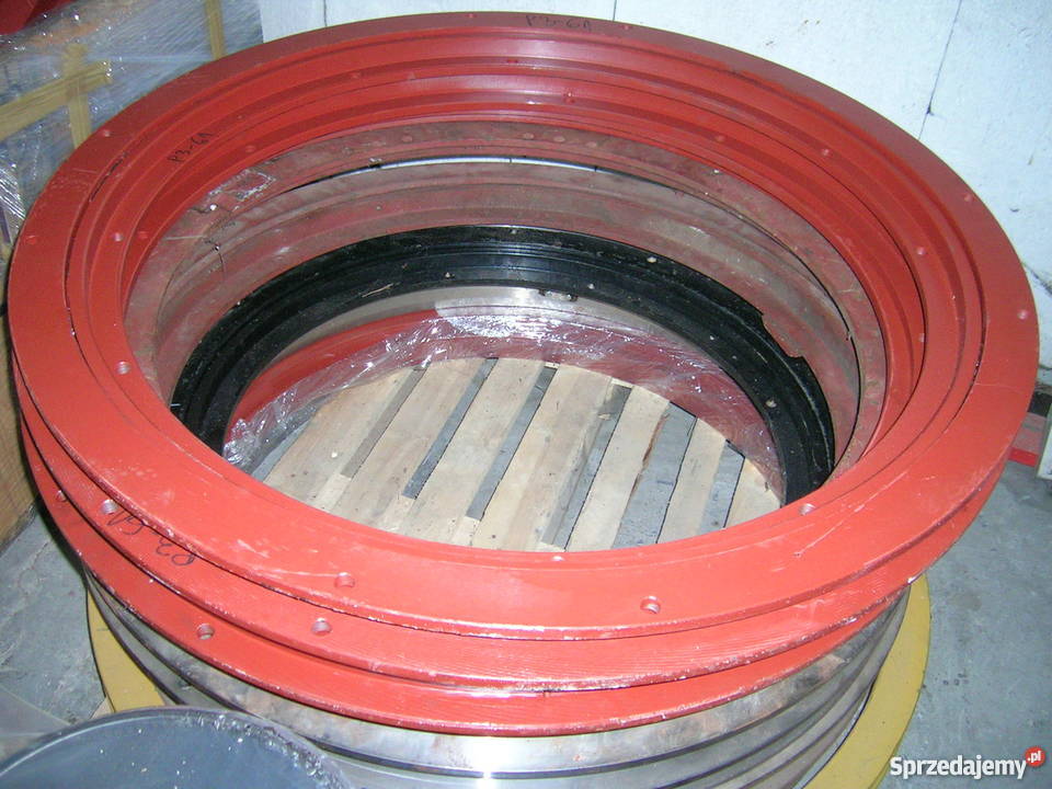 Obrotnica do przyczepy HL8011 z otworami