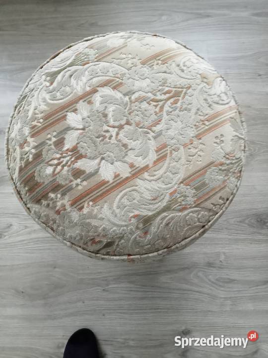 Sprzedam podnóżki i pufę Szczecinek