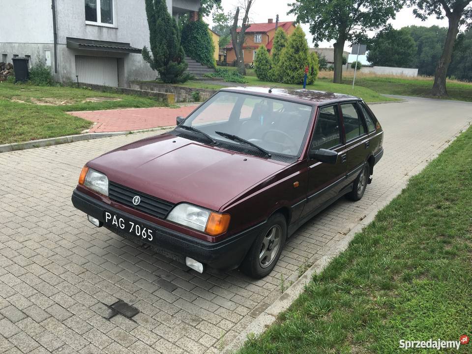 Sprzedam Poloneza Caro Plus 19 diesel Łobżenica