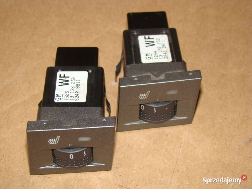 Włącznik podgrzewania fotela prawy lewy kierowcy Panele sterowania, przełączniki Części samochodowe Parcice