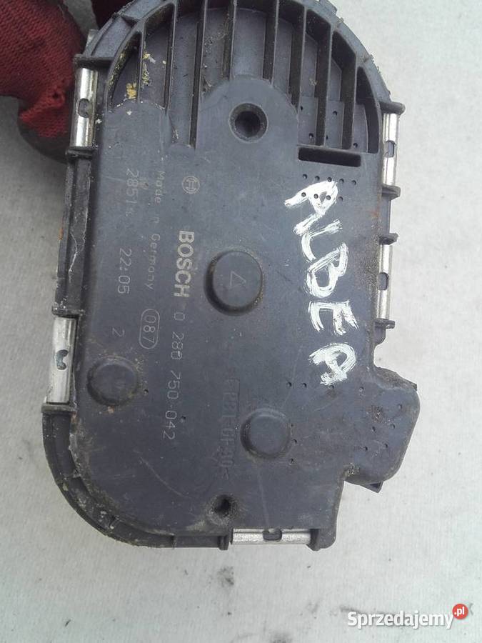 Przepustnica Fiat Punto Albea 12 16V Silniki i osprzęt łódzkie Łódź