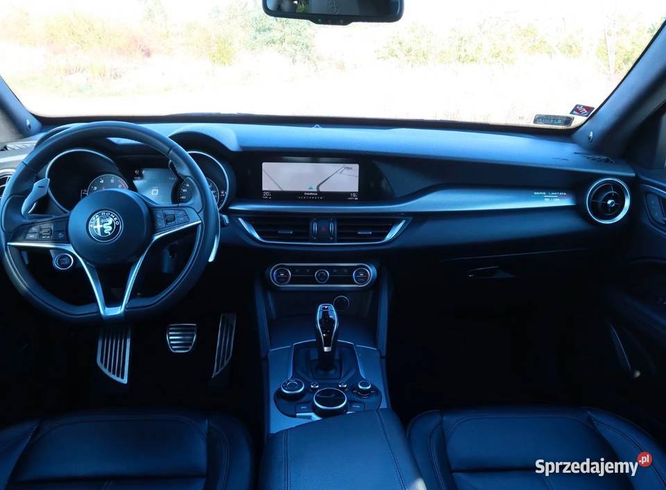 Alfa Romeo Stelvio TI Sport Q4 20 280 elektrochrom. lusterka boczne sprzedam
