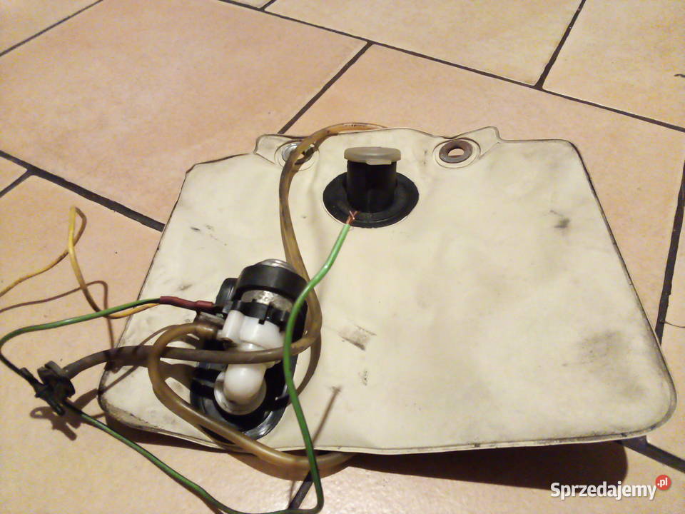 Zbiornikworek na płyn do spryskiwaczy nowy fiat Leszno