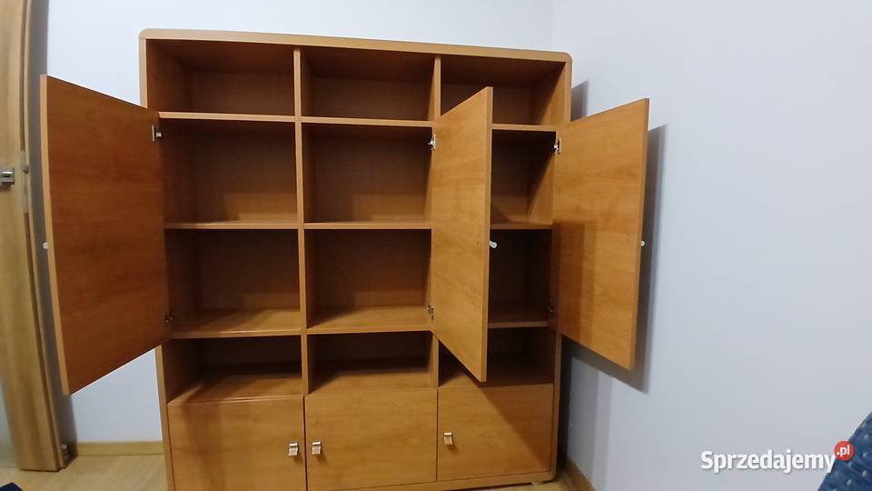 Regał biurowy na dokumenty Pabianice