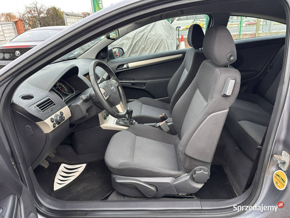 Opel Astra GTC 19 CDTI 101Bogata Warszawa