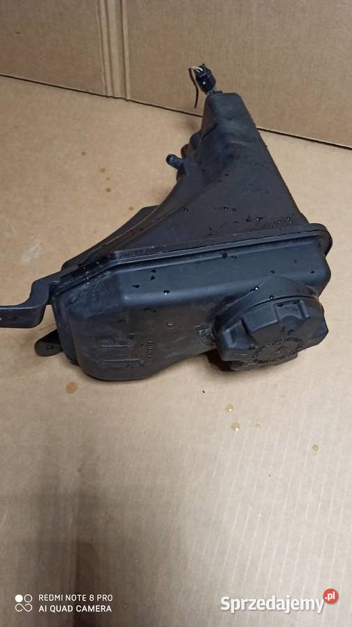 BMW e90 zbiorniczek wyrownawczy 17137567462 osobowe Namysłów