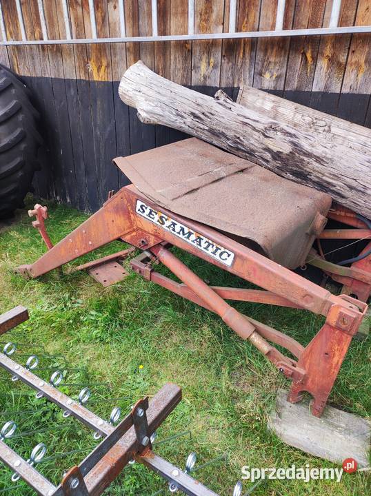 Ładowacz czołowy jednosekcyjny Massey Ferguson mazowieckie Radom