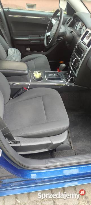 Chrysler 300C 27 benzyna z gazem niebieski