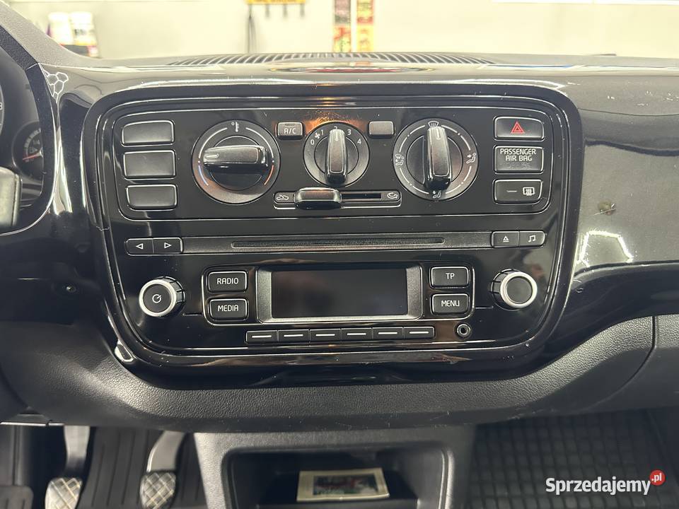Volkswagen UP 2014 VW UP 10 Benzyna MPI Klima Mogielnica sprzedam