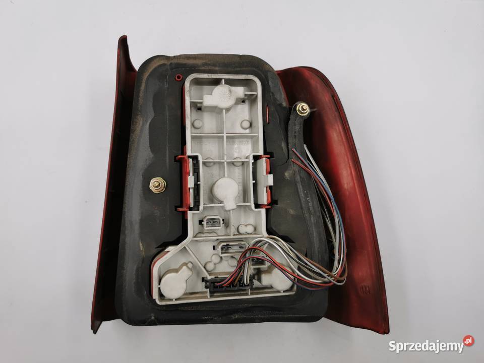Lampa Lewy Tył Tylna Lewa VW Passat B5 Sedan lampy tylne Wyszków