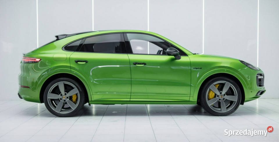 Porsche Cayenne Coup Turbo S EHybrid 680 Polska światła do jazdy dziennej Węgrzce