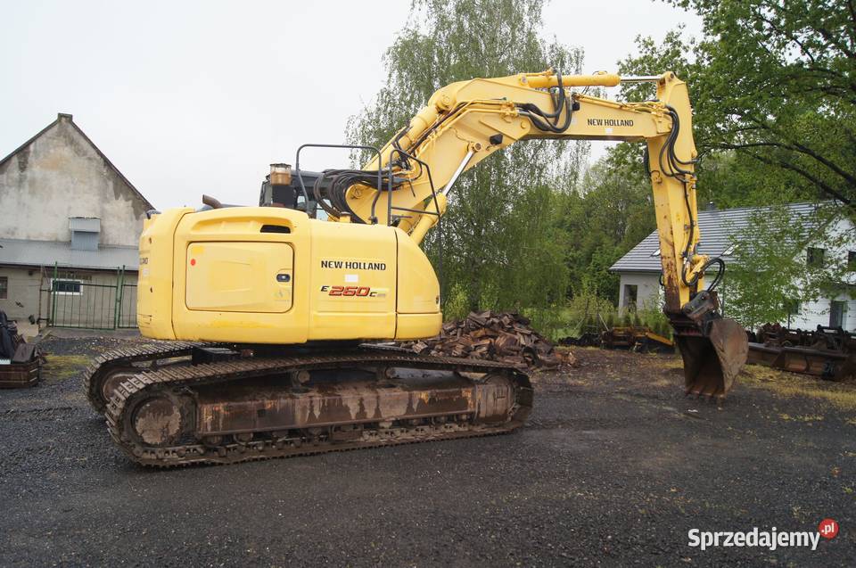 Koparka gąsienicowa HOLLAND 260 Rok produkcji 2013 Olszyna sprzedam