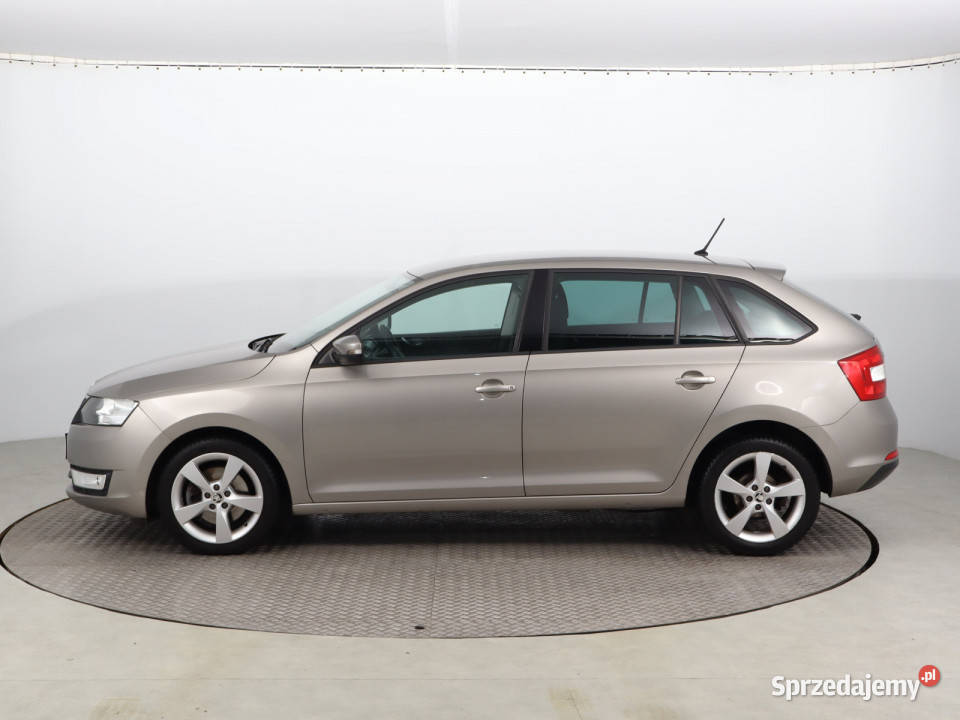 Skoda Rapid Spaceback 12 TSI isofix dolnośląskie Bielany Wrocławskie