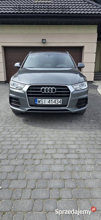 Sprzedam Audi Q3 2016 roku benzyna mazowieckie Gołąbek