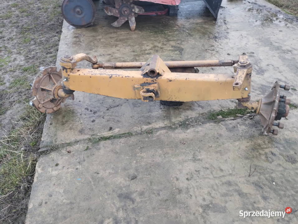 Tylna oś do kombajnu Bizon Piaski