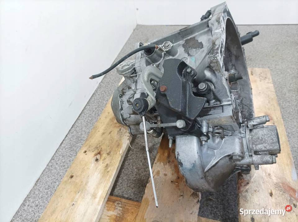 SKRZYNIA BIEGÓW 20DP33 16 HDI Citroen C4 I osobowe świętokrzyskie