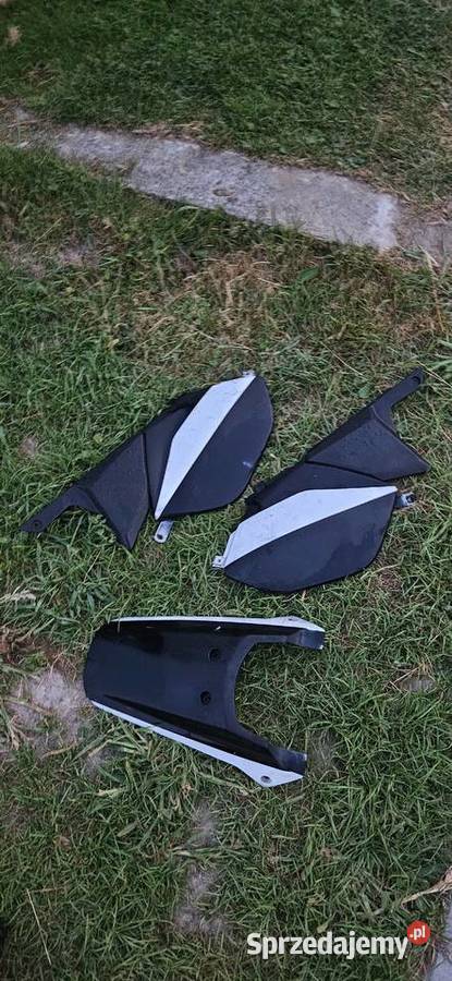 Yamaha dt 50 owiewki plastiki ogon zadupek lewy śląskie Rybarzowice