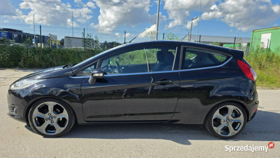 Ford Fiesta climatronic zarejestrowana zwykła Lębork
