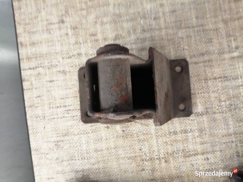 Lapa resora Fiat 125p Polonez Rzgów Drugi