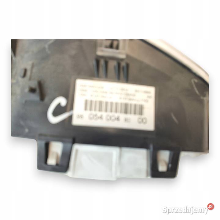LICZNIK ZEGARY 9805400480 Peugeot 208 I 16 EHDI Chełm