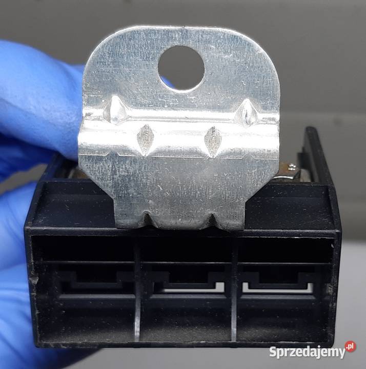 WSPORNIK PANELU SKRZYNKI BEZPIECZNIKÓW FORD KA Mielęcin