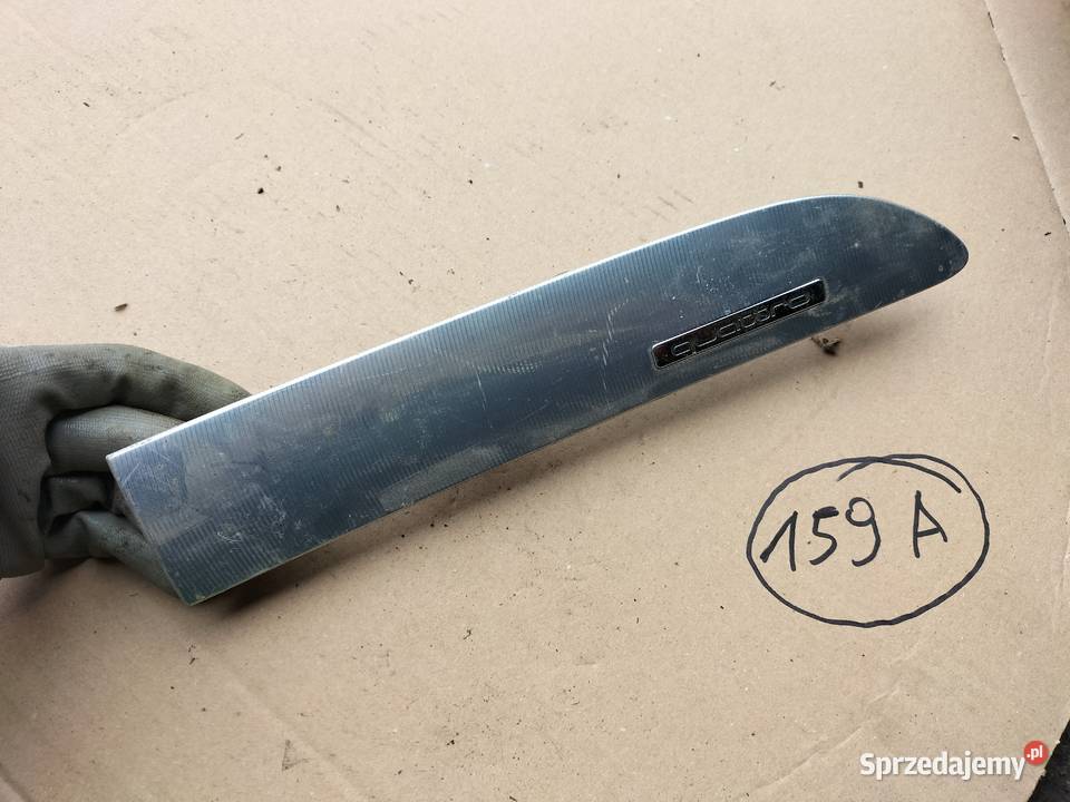 LISTWA OZDOBNA DESKI ROZDZIELCZEJ AUDI A6 C6 osobowe Kamień-Kolonia