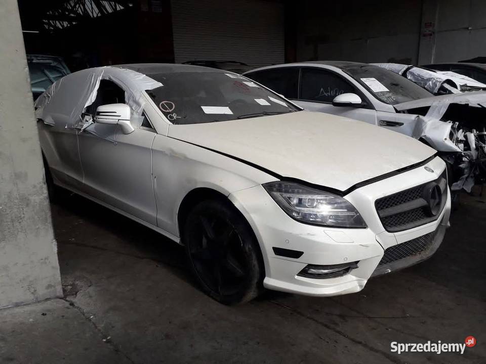 C218 CLS500 46 V8 biturbo fv0 EU fv23 w światła LED Bełchatów sprzedam