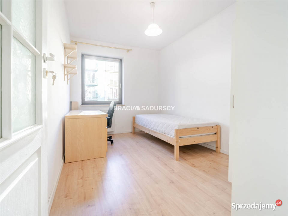 Sprzedam mieszkanie Kraków Zaczarowane Koło 64 blok