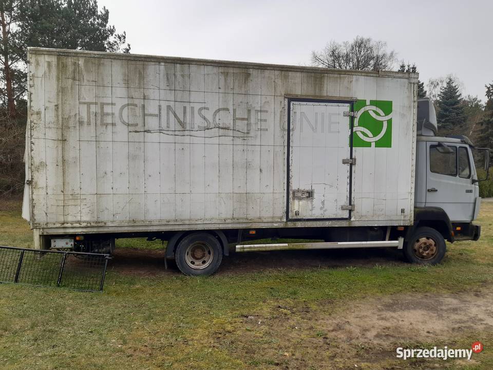 MecedesBenz 814 kontener Kontenery Drawski Młyn