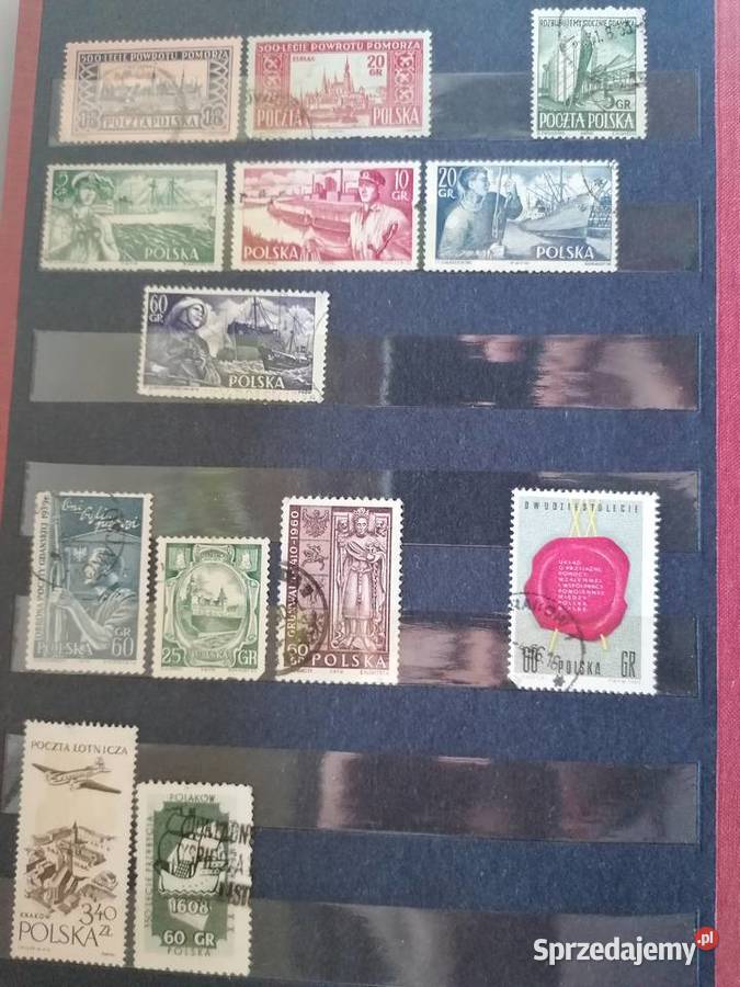 Album czerwony 2cz że znaczkami z lat 6079 Kraków