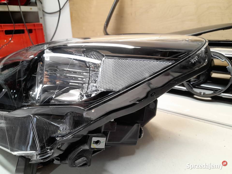LAMPA PRZEDNIA PRZÓD LEWA MAZDA 2 IV LIFT 2019 osobowe Oświetlenie Goleniów