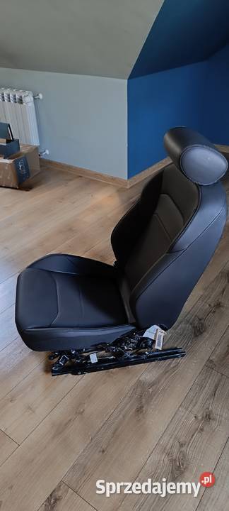 fotel samochodowy kierownica Glinno