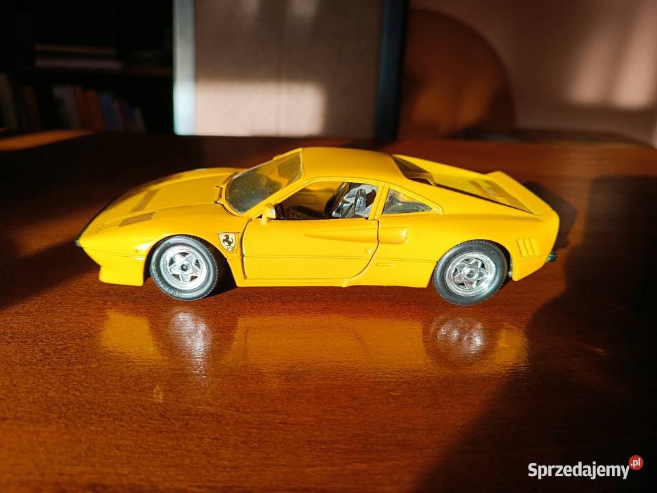 Model samochodu Ferrari 288 GTO Scala 124 Stan śląskie Szczyrk