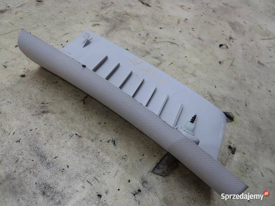 PLASTIK OSŁONA SŁUPKA PRAWY TYŁ MINI F55 F56