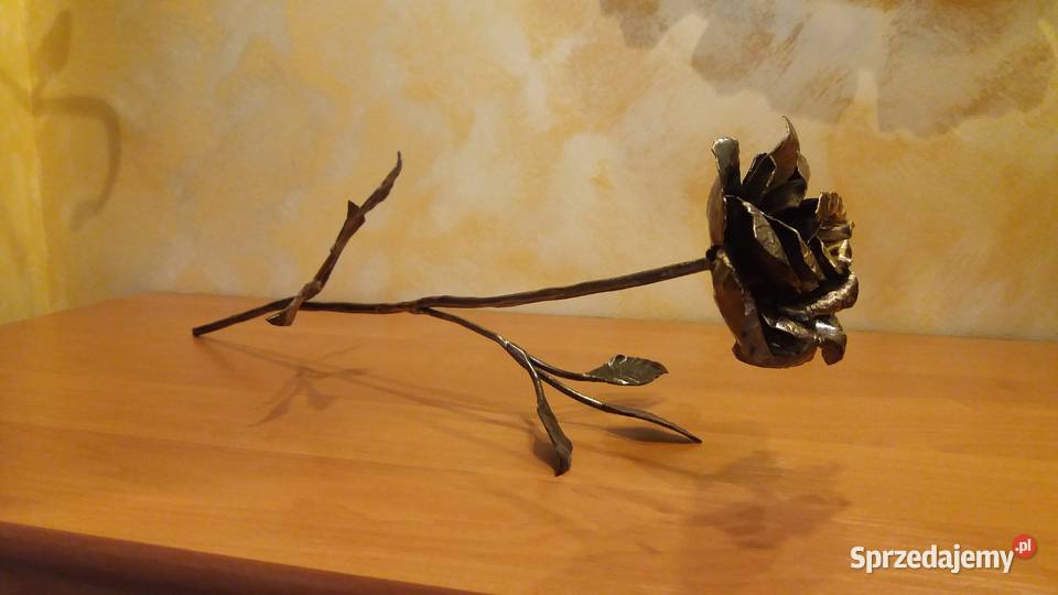 RÓŻA METALOWA KUTA Suwałki