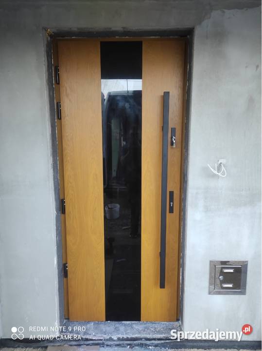 Drzwi zewnętrzne drewniane Drzwi zewnętrzne Lublin