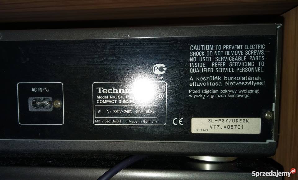 Technics SL 770D odtwarzacz CD pilot piękny