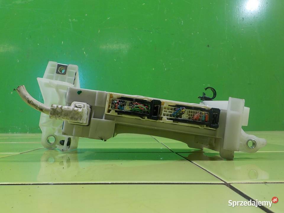 TOYOTA AURIS I LIFT 18 VVTI AUT 11r HB 5D modul osobowe Suków sprzedam