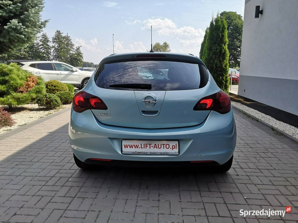 Opel Astra 16 16v Klimatronik Isofix Tempomat niebieski