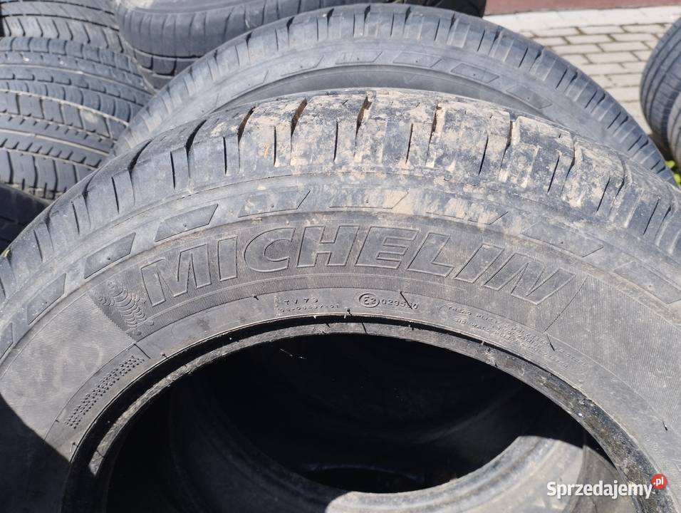 Dwie opony 2157060 Michelin lato 70
