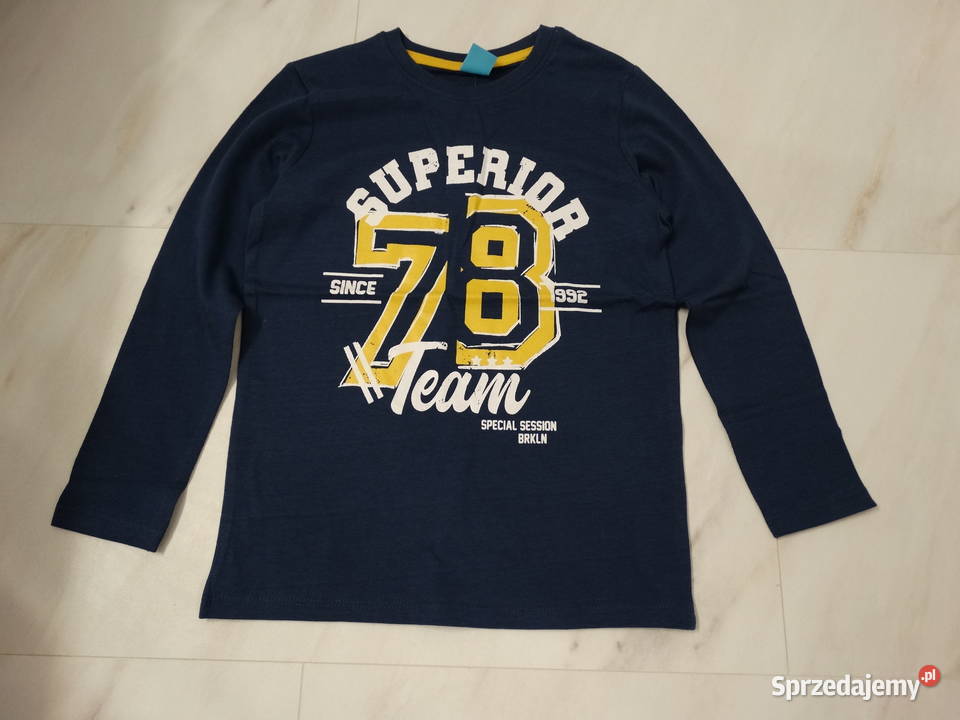 Bluzka chłopięca r128 nowa