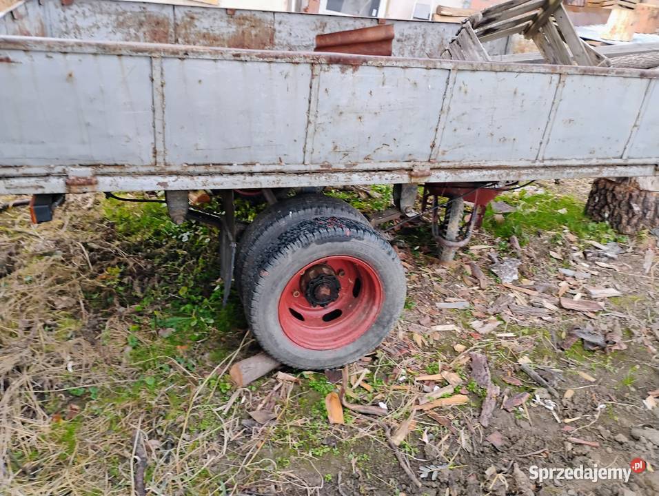 Przyczepa mocna konstrukcja burty z nadkładkami Łącko