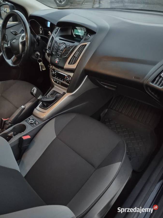 FORD FOCUS MK3 SEDAN 2013 Klimatronik Warszawa