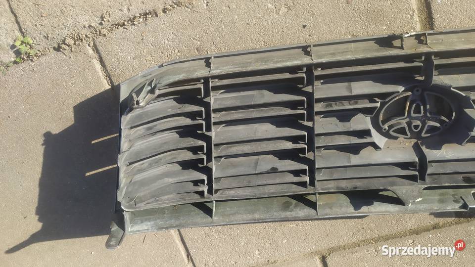 TOYOTA LAND CRUISER 100 GRILL ATRAPA zderzaki dolnośląskie Wrocław