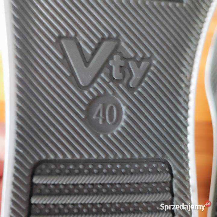 Trampki tenisówki bordowe nowe do kostek Vty 40 inna sprzedam
