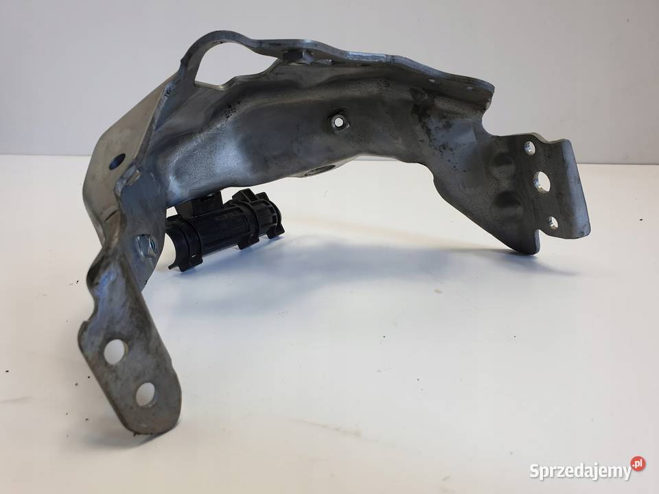 Mercedes W205 30 V6 OSŁONA POMPY PALIWA Uchwyt Chełm