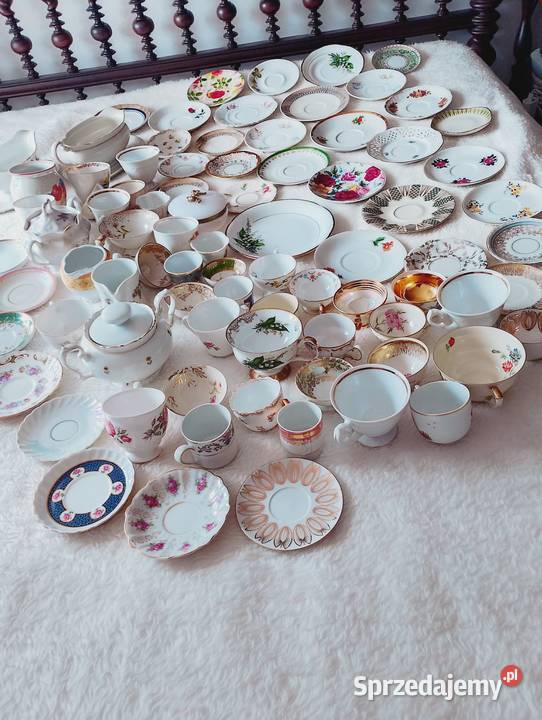 Stara sygnowana porcelana ponad 90 sztuk Koszalin sprzedam