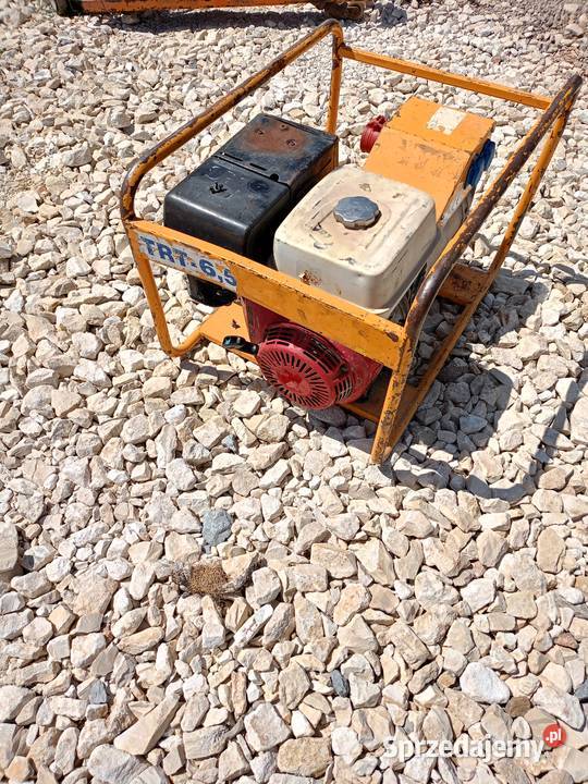 Agregat prądotwórczy honda generator Agregaty prądotwórcze Miechów